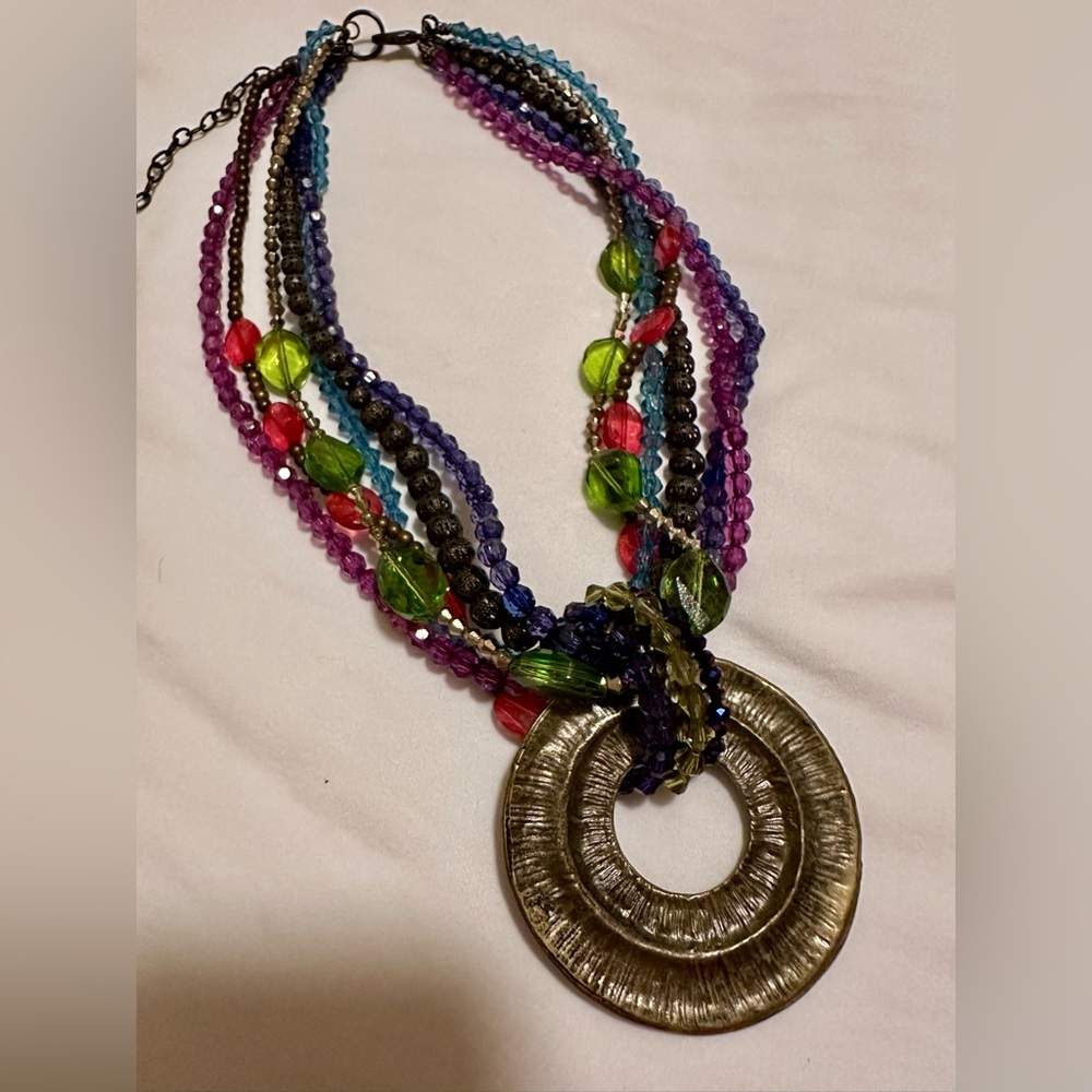❤️ Vibrant Multicolor Multistrand Beaded Statement Necklace - Picture 5 of 6